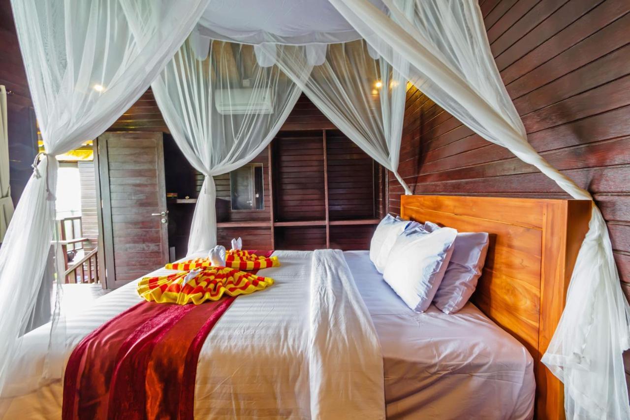 Ceningan Island Ocean Hostel מראה חיצוני תמונה